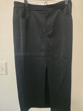 Hudson Jeans Black Midi Pencil Skirt with Front Slit